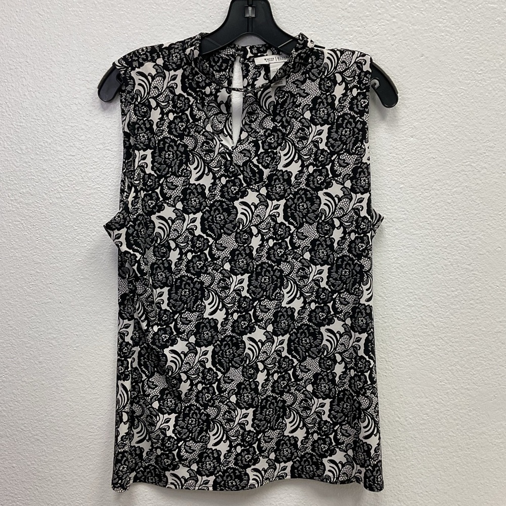 White House Black Market Lace Print Sleeveless Blouse Size L – Keyhole Top